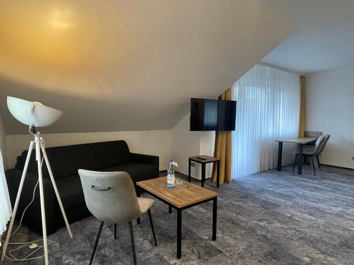 Hotel Christel Heimbuchenthal Buitenkant foto