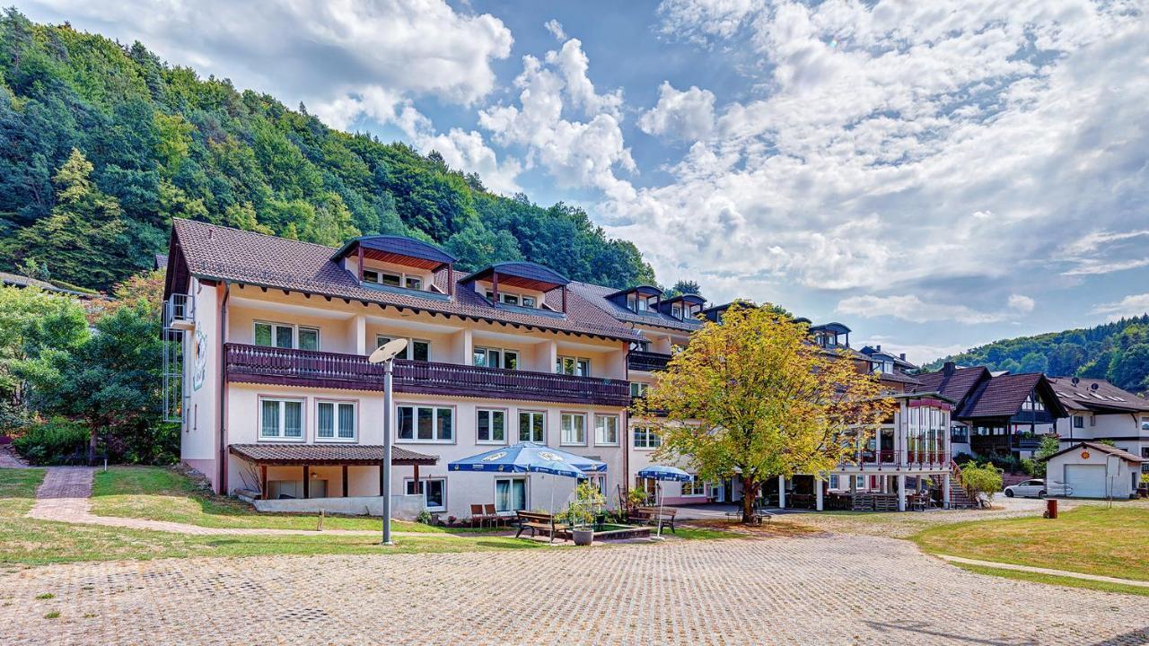 Hotel Christel Heimbuchenthal Buitenkant foto